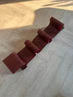 Bookworm wandrek van Kartell, bordeauxrood, Ron Arad, Met plank(en), Kunststof, Gebruikt, 100 tot 150 cm