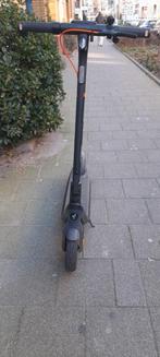 ALLEEN VANDAAG Segway ninebot e2 pro elektrische step 240€, Ophalen, Zo goed als nieuw, Elektrische step (E-scooter)