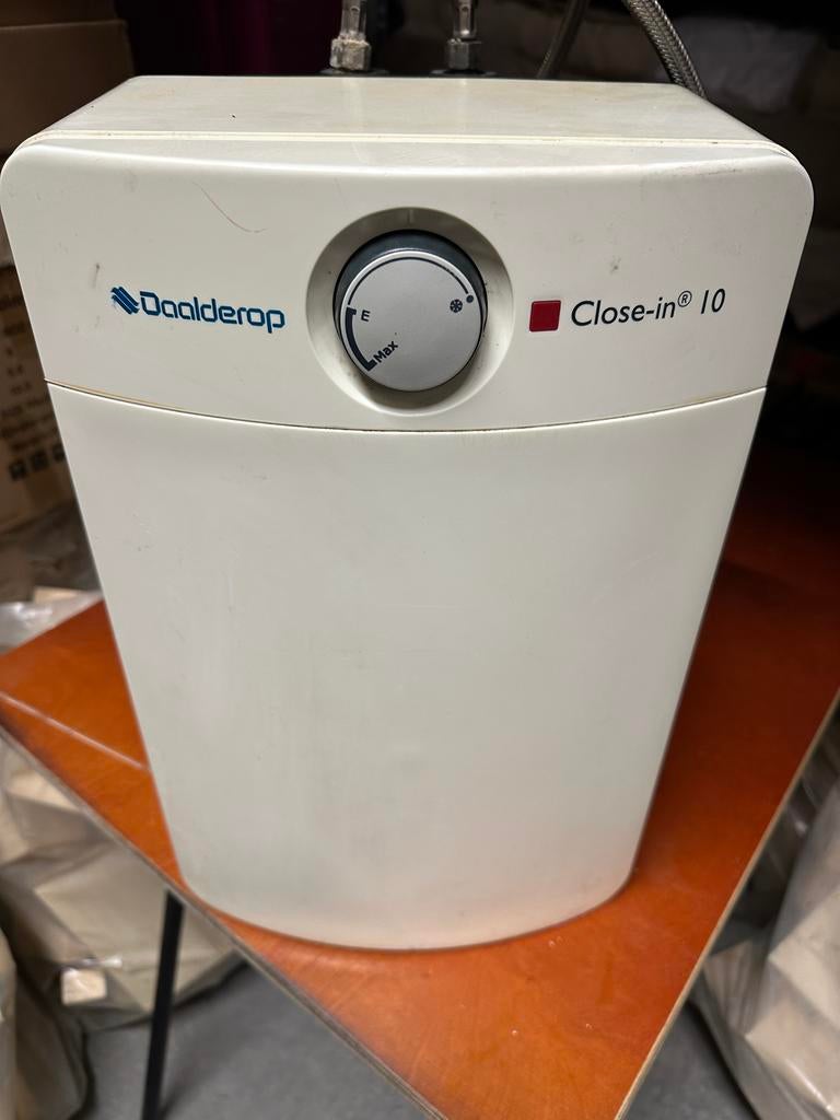 Daalderop Close-in 10 liter boiler, Doe-het-zelf en Verbouw, Geisers en Boilers, Gebruikt, Aardgas, Minder dan 20 liter, Onbekend
