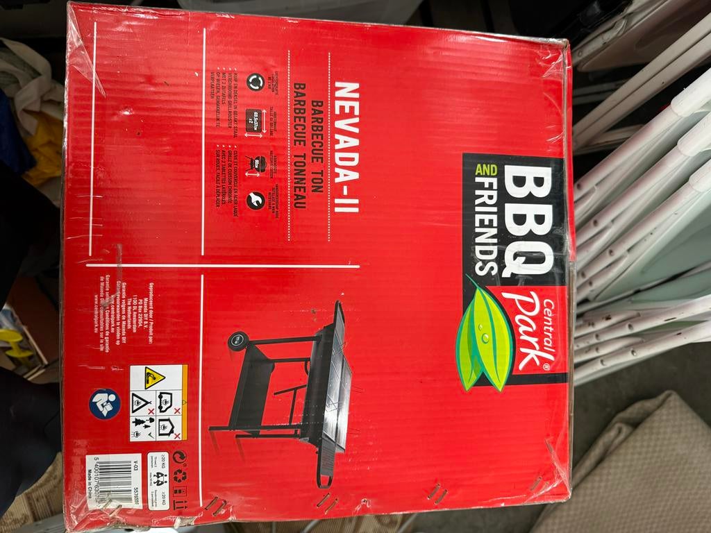 Nieuwe BBQ Nevada-II Barbecue Ton - Ongebruikt in Doos!, Ophalen of Verzenden, Nieuw, Met accessoires