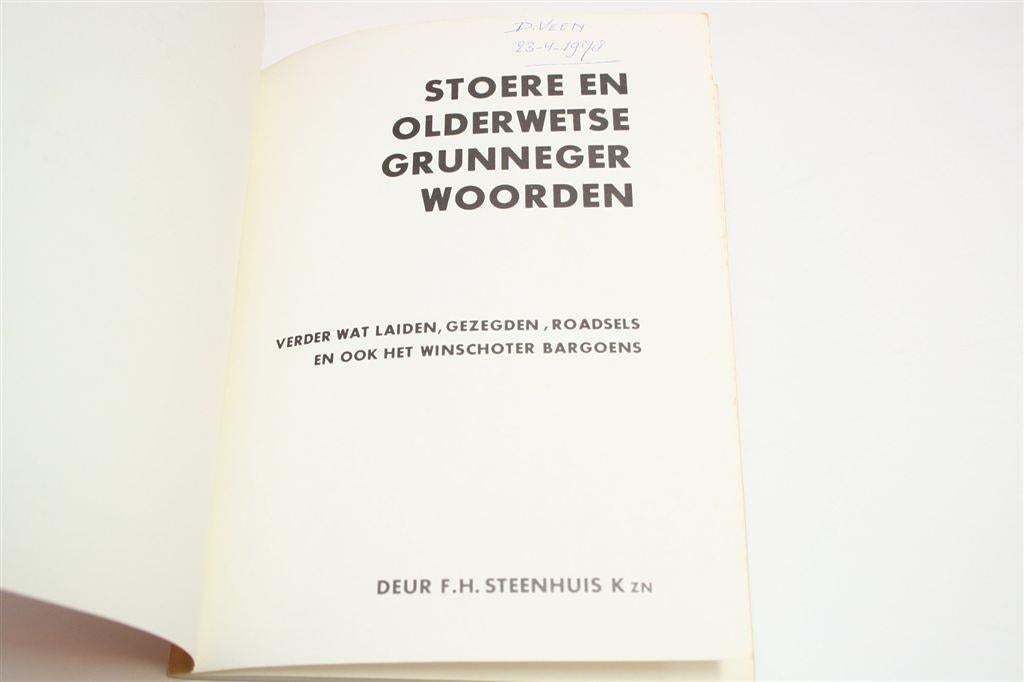 Grunneger Woordenboek & Gezegden — Met Winschoter Bargoens, Ophalen of Verzenden, Gelezen