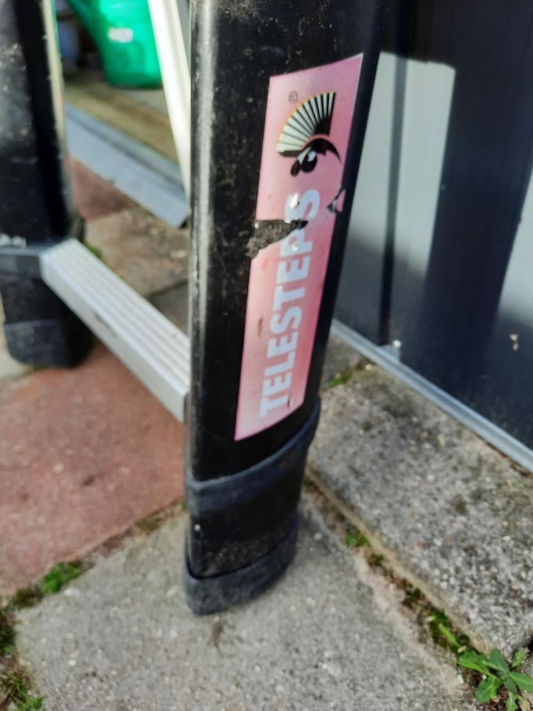 Telescoop ladder, Ophalen of Verzenden, Gebruikt, 2 tot 4 meter