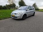 Renault Grand Scenic 2.0 AUT 2007 New APK, Auto's, Renault, 1998 cc, 4 cilinders, 75 €/maand, 650 kg