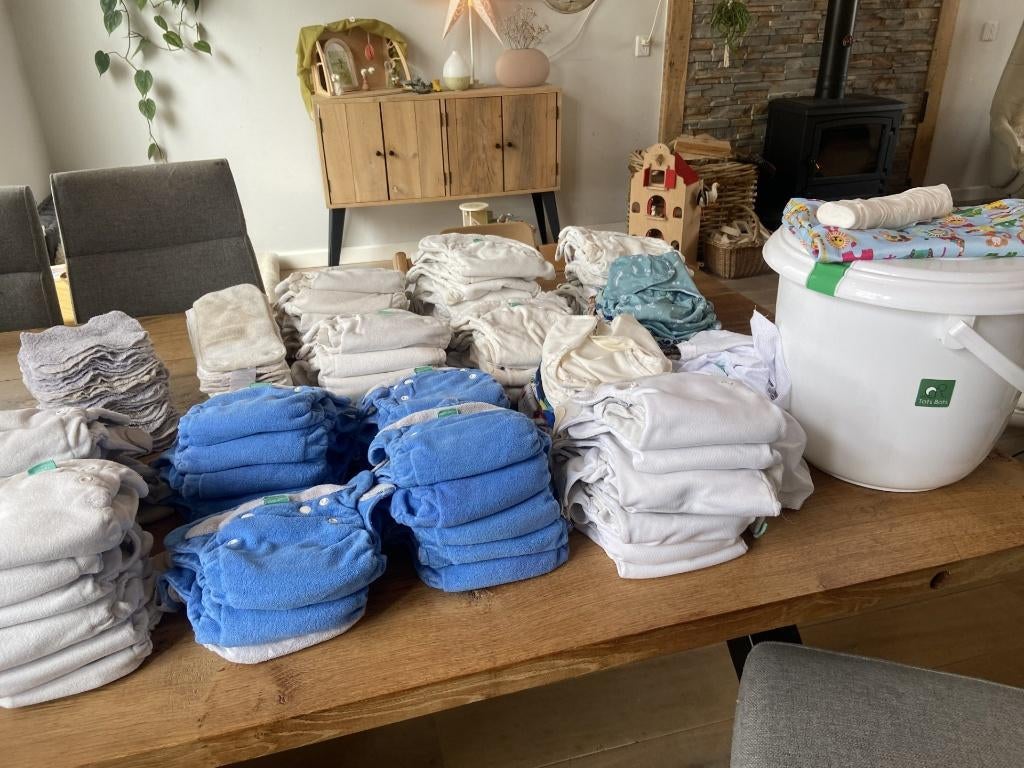 Grote partij wasbare luiers - Totsbots bamboozle maat 1 en 2, Kinderen en Baby's, Badjes en Verzorging, Gebruikt, Overige typen