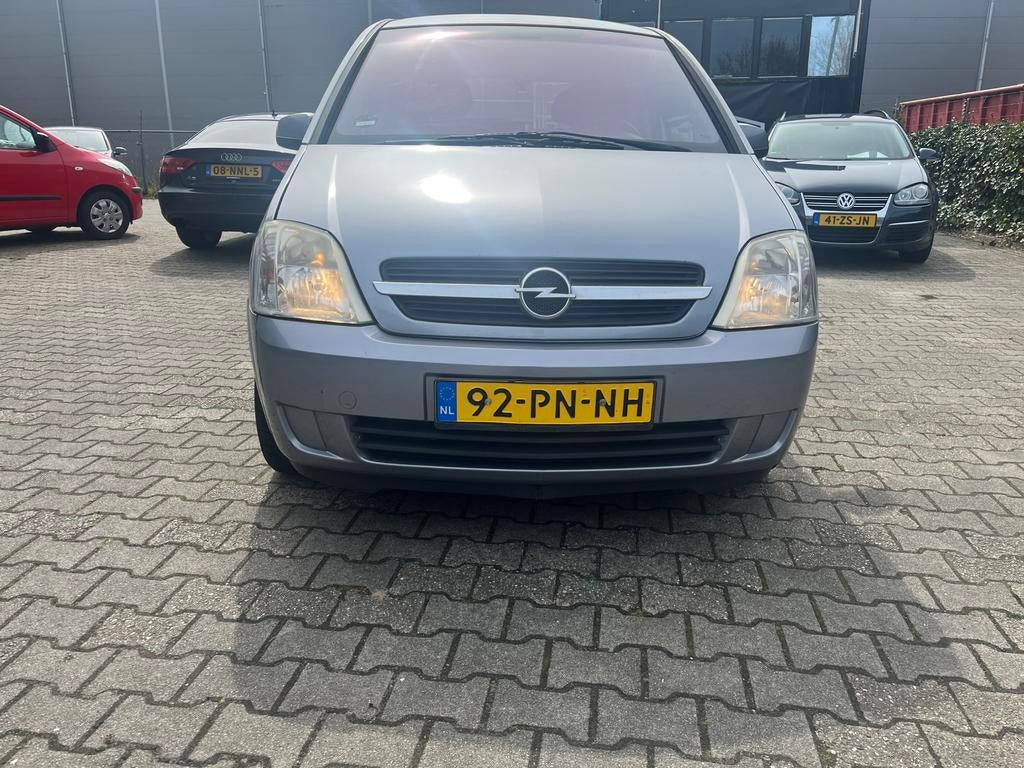 Opel Meriva 1.8 16V Easytronic 2004 Grijs, 1280 kg, 4 cilinders, 1796 cc, Origineel Nederlands