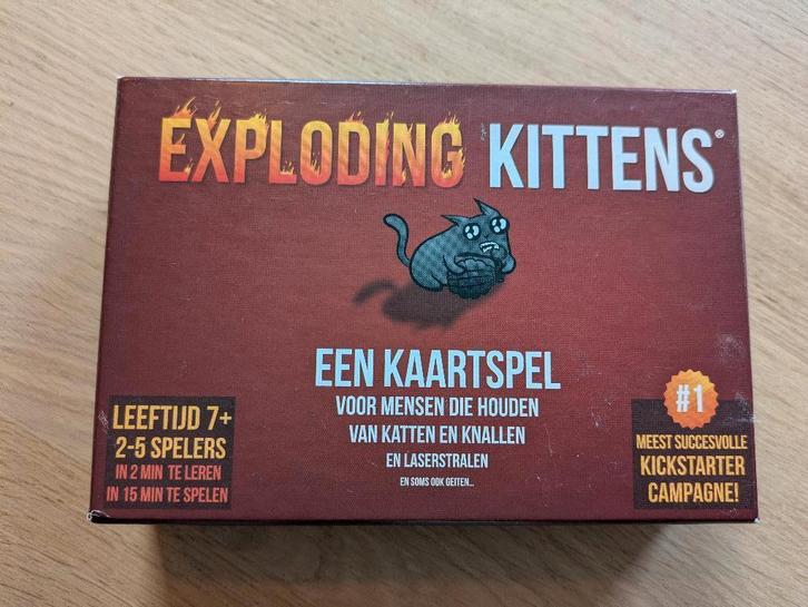 Exploding/imploding kittens, Hobby en Vrije tijd, Gezelschapsspellen | Bordspellen, Zo goed als nieuw, Ophalen of Verzenden