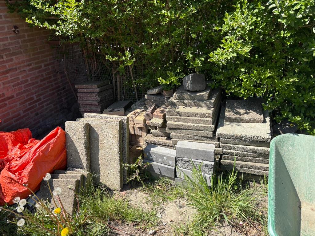 Gratis tuin tegels, Keramiek, Ophalen of Verzenden, Zo goed als nieuw, Minder dan 5 m²