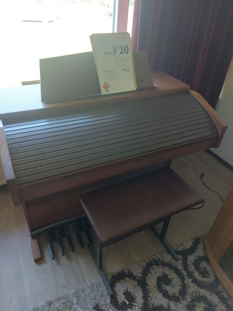 Orgel, Ophalen