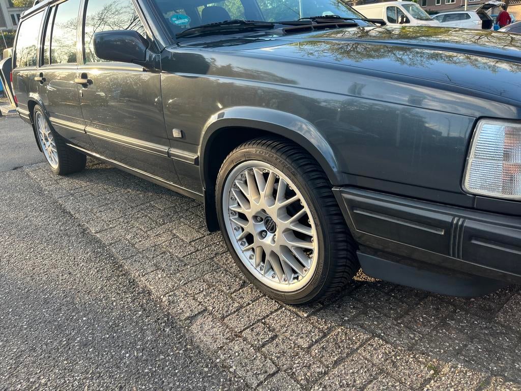 Volvo Triton velgen 18 inch met all-season banden, Auto-onderdelen, Banden en Velgen, Ophalen, 18 inch, Gebruikt, Banden en Velgen
