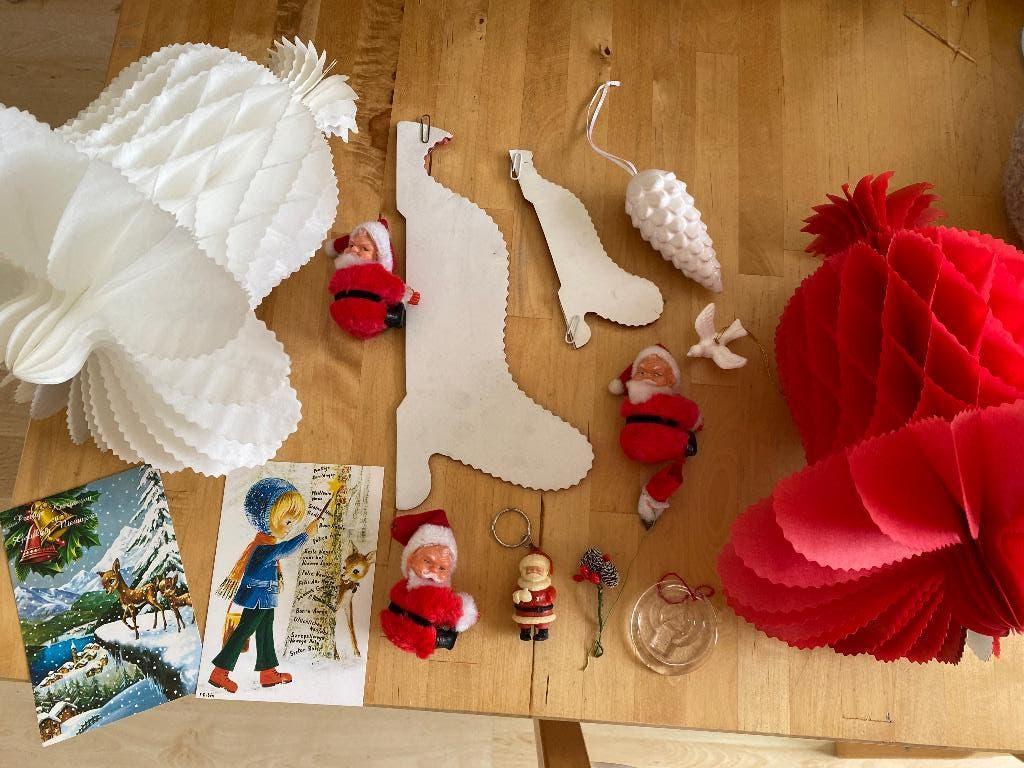 Vintage Kerst knijp kerstmannen papier wafel klokken herten, Diversen, Ophalen of Verzenden, Zo goed als nieuw