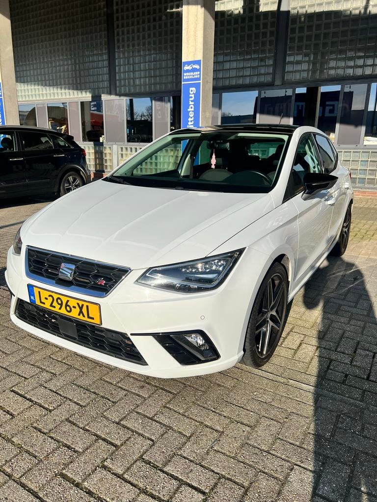 Seat Ibiza 1.0 FR 115pk Wit - PANO - CARPLAY - AUTOMAAT, Euro 6, 580 kg, 1064 kg, 115 pk