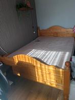 Massief houten tweepersoonsbed, Huis en Inrichting, Slaapkamer | Bedden, Gebruikt, Bruin, Tweepersoons, Ophalen of Verzenden