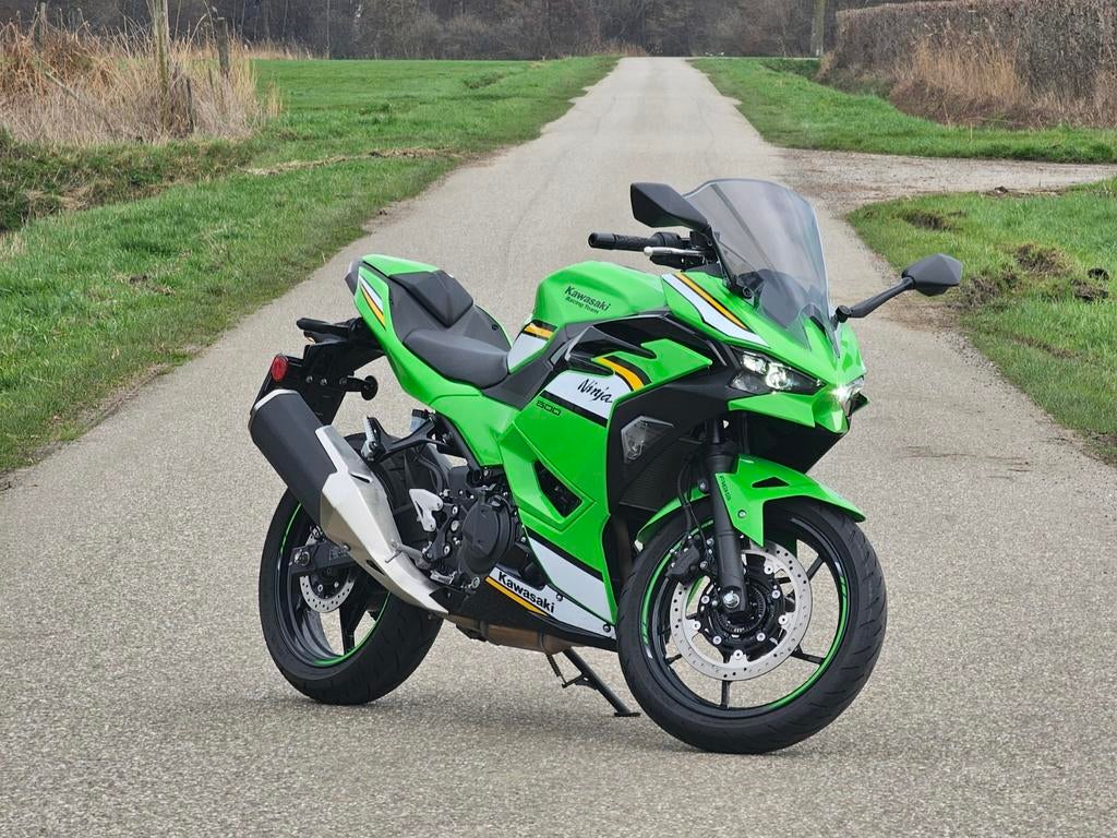 Kawasaki ninja 500 se (2025) met sport pakket, 2 cilinders, 451 cc, Minimaal motorrijbewijs A2, ABS