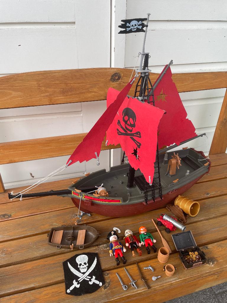 Playmobil piratenschip rood | piraten poppetje kanon boot, Kinderen en Baby's, Speelgoed | Playmobil, Ophalen of Verzenden, Gebruikt