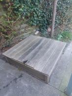 Houten zandbak met deksel, Ophalen, Gebruikt