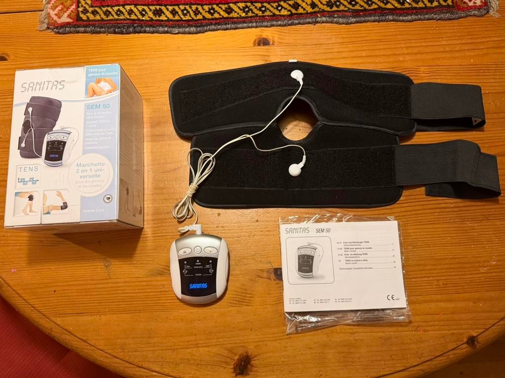 Sanitas knie en elleboog Tens apparaat, Sport en Fitness, Gezondheidsproducten en Wellness, Zo goed als nieuw, Overige typen, Ophalen of Verzenden