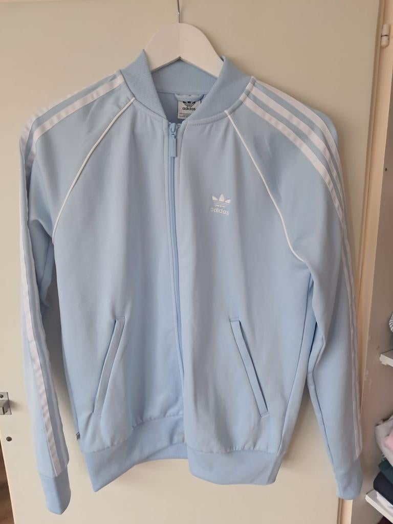 Net Adidas jasje maat S, Kleding | Dames, Jasjes, Kostuums en Pakken, Ophalen of Verzenden, Zo goed als nieuw, Jasje, Maat 36 (S)