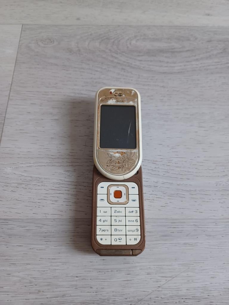 Zeldzame Nokia 7370 goud, Ophalen of Verzenden