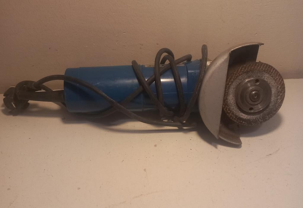 Ferm HS-115 Haakse Slijpmachine - 600W, Doe-het-zelf en Verbouw, Gereedschap | Slijpmachines, Ophalen of Verzenden