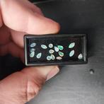 Lot met veel kleine welo opaal cabochons, Ophalen of Verzenden
