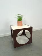 Kubus space age bruine kunststof tafel bijzettafel vintage, Gebruikt, 50 tot 75 cm, Space age, vintage, Vierkant