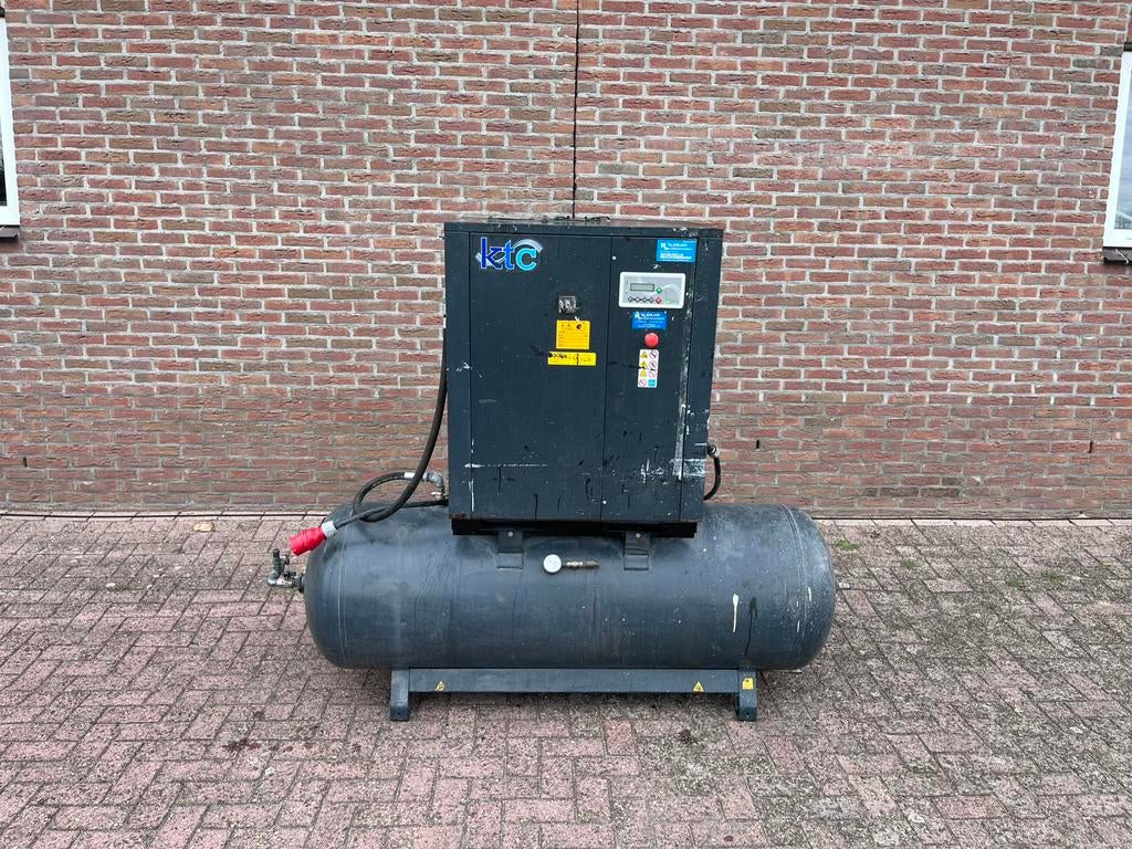 KTC  C15/500E compressor, Ophalen
