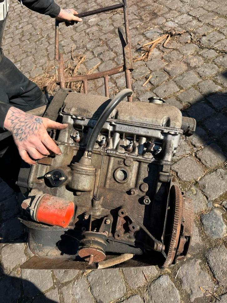 Lada 2105 Motor - Gebruikte Motorblok, Auto-onderdelen, Motor en Toebehoren, Lada, Gebruikt, Ophalen
