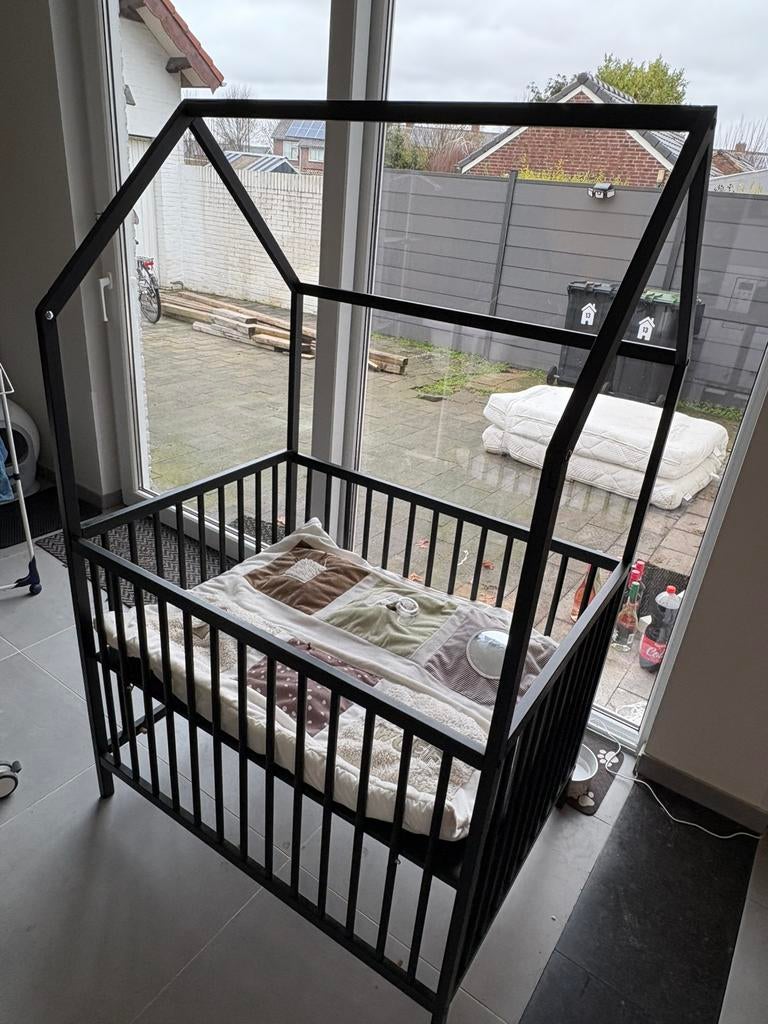 Box met boxkleed, Kinderen en Baby's, Boxen, Ophalen, Zo goed als nieuw, Rechthoekig, Boxkleed