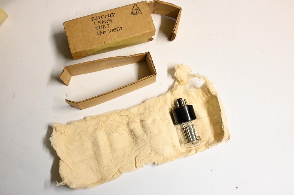 1G6 GT/G tube army navy radio buis amerika zender etc, Ophalen of Verzenden, Landmacht, Amerika, Overige typen