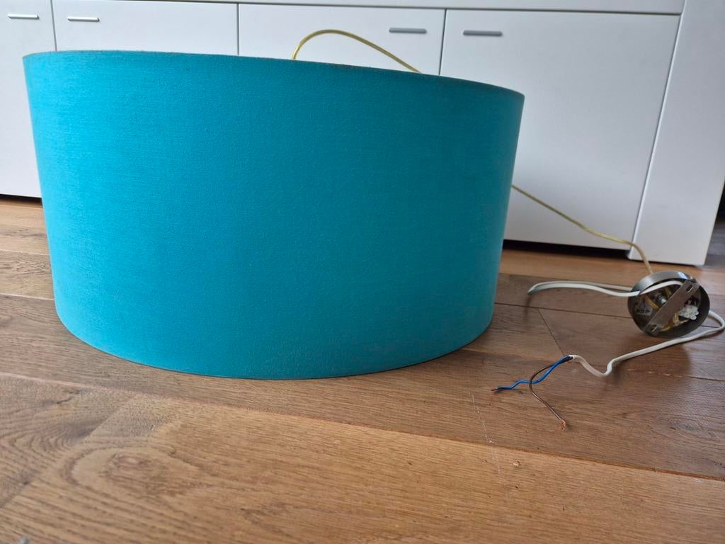 Lampenkap (hanglamp) turquoise 28 cm hoog 61,5 cm diameter, 25 tot 50 cm, Blauw, Rond, Ophalen of Verzenden