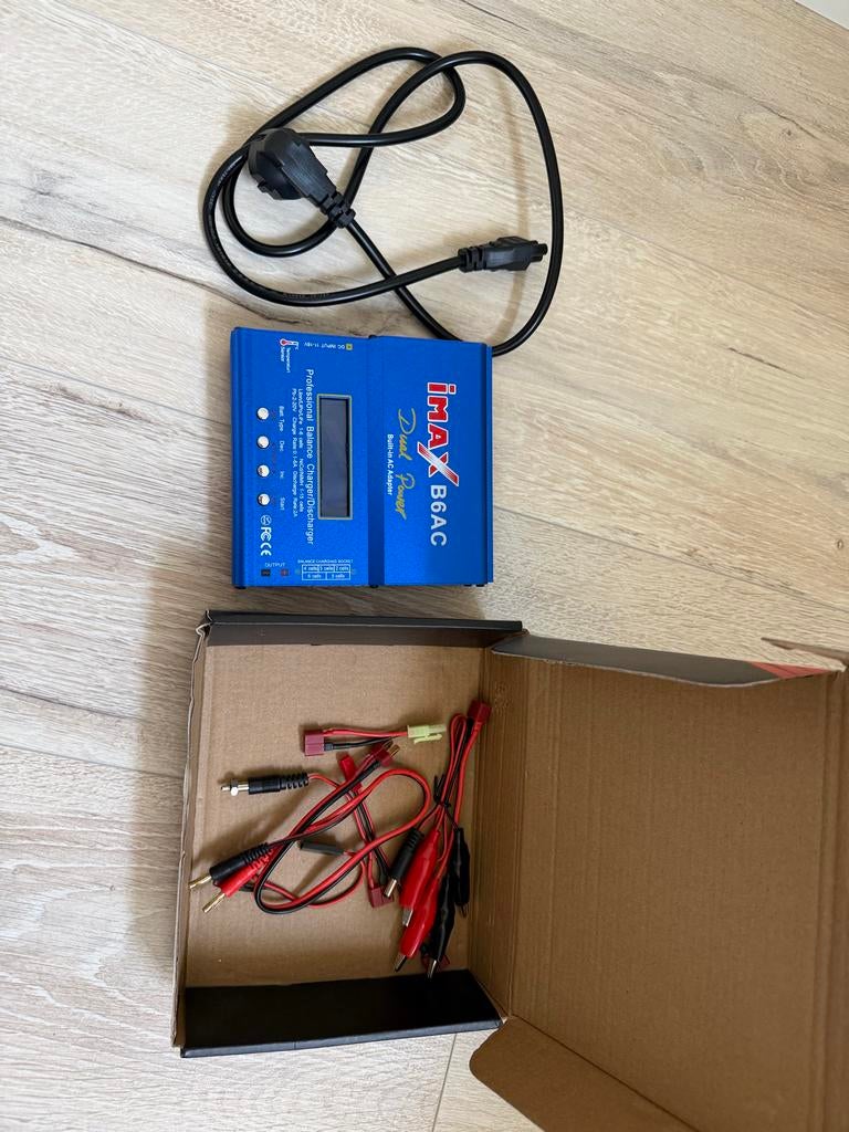 IMAX B6AC Dual Power 80W Balans Lader/Ontlader, Ophalen of Verzenden, Zo goed als nieuw