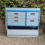 Bedrijfswageninrichting, stalen kast, Ophalen