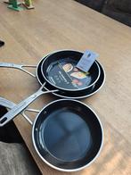 Demeyere Alu Industry 3 Koekenpannenset - 3 Pannen, Pannenset, Ophalen of Verzenden, Keramische plaat, Nieuw