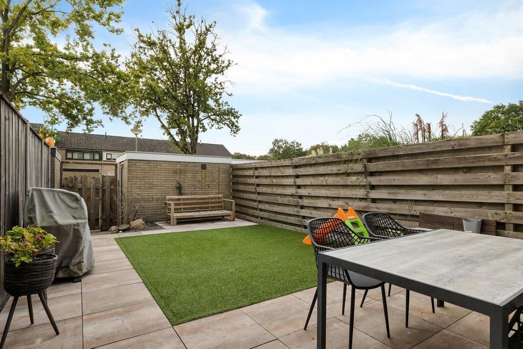 Kunstgras en worteldoek 350cm x 420cm met haringen, Tuin en Terras, Ophalen of Verzenden, Nieuw, 20 m² of meer