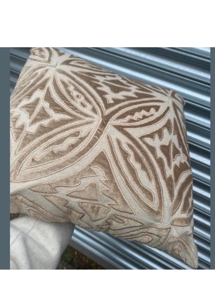 Mooie kussen Diga Colmore 50x50, Ophalen of Verzenden, Gebruikt, Beige, Vierkant