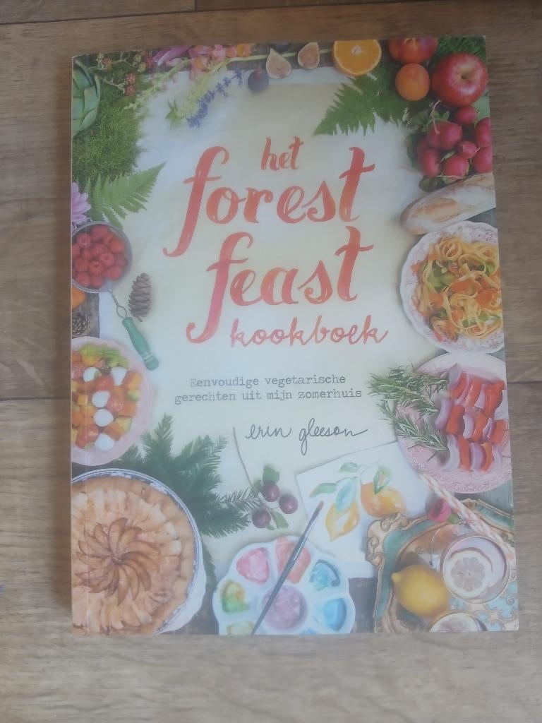 Het forest feast kookboek, Ophalen of Verzenden, Zo goed als nieuw