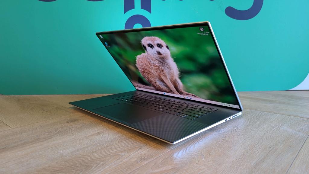 Dell XPS 17 - 17" / OLED / Core i9 / 32GB / 1TB / RTX 2060, Niet ingevuld, Gebruikt, Niet ingevuld, Ophalen of Verzenden