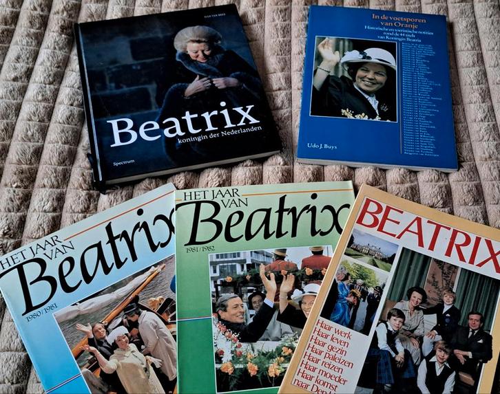 Boeken over Beatrix: Een verzameling over de Koningin, Boeken, Biografieën, Gelezen, Politiek, Ophalen of Verzenden