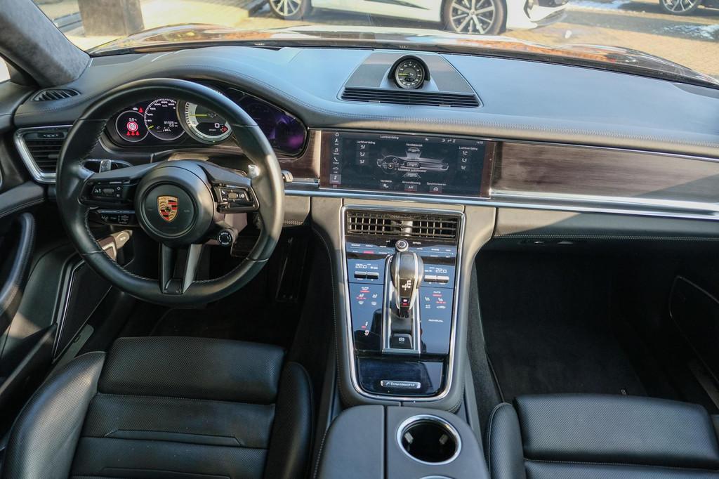 Porsche Panamera Sport Turismo 4.0 V8 Turbo S 700pk E-Hybrid, Auto's, Porsche, Automaat, Gebruikt, Bruin, Vierwielaandrijving