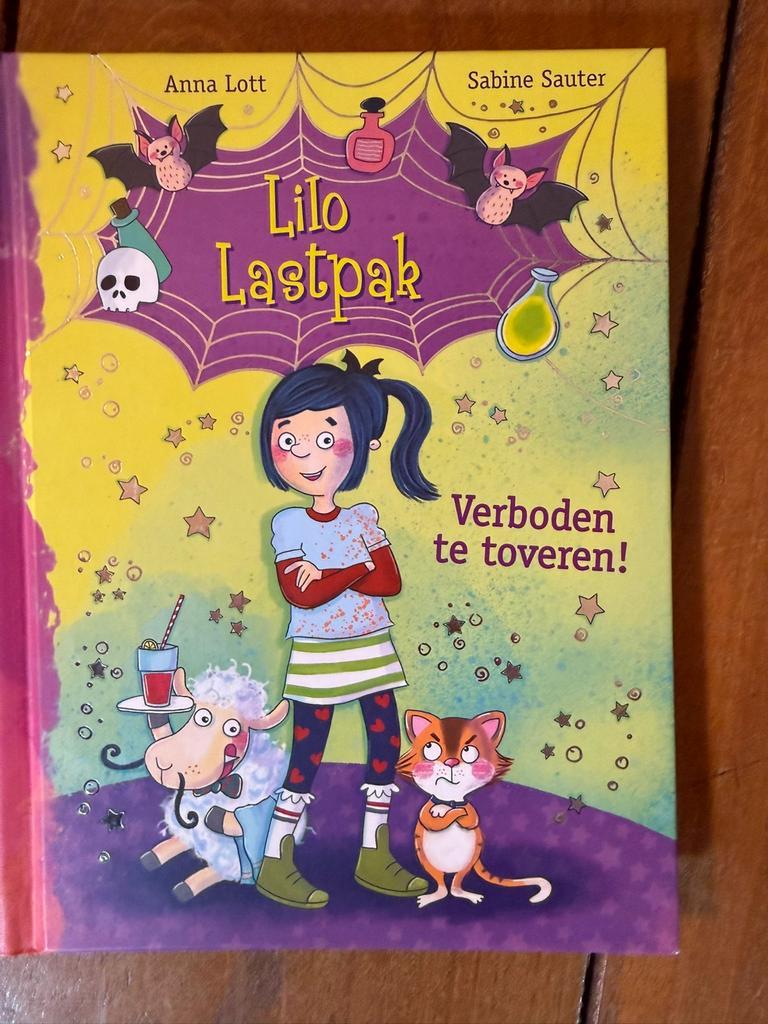 Lilo Lastpak: Verboden te toveren!, Ophalen of Verzenden, Gelezen, Fictie algemeen