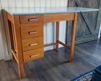 Bureautje/bureau kind, vintage, hout/formica, vintage, Ophalen, Gebruikt, Bureau