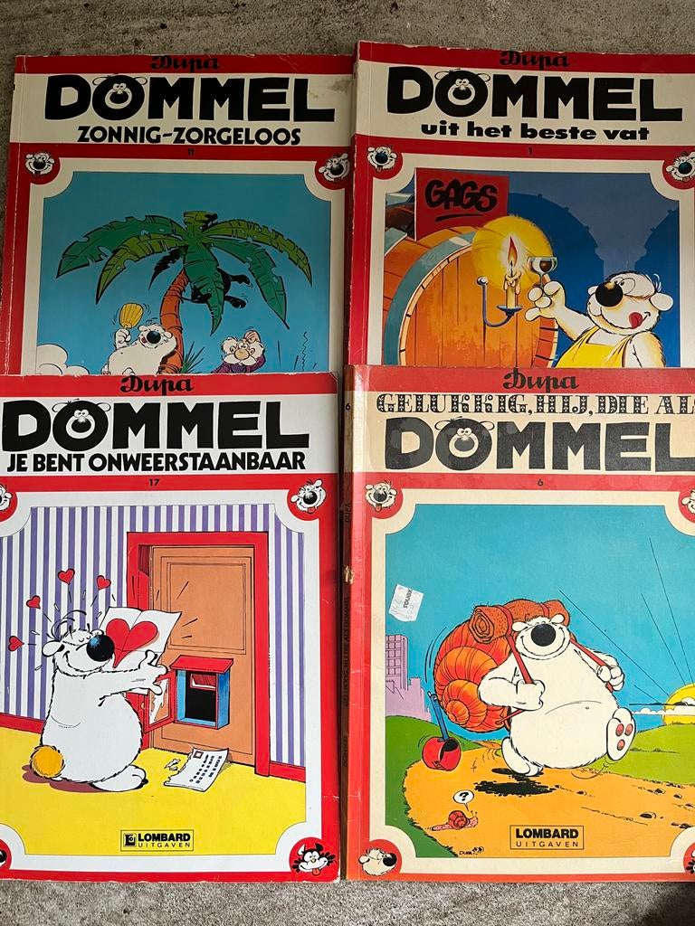 Dommel stripboeken - 4 stuks, Meerdere stripboeken, Ophalen of Verzenden, Gelezen