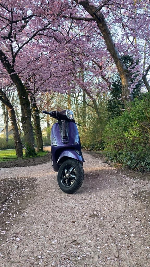 Vespa lx, Fietsen en Brommers, Scooters | Vespa, Ophalen of Verzenden, Zo goed als nieuw, Benzine, Vespa LX