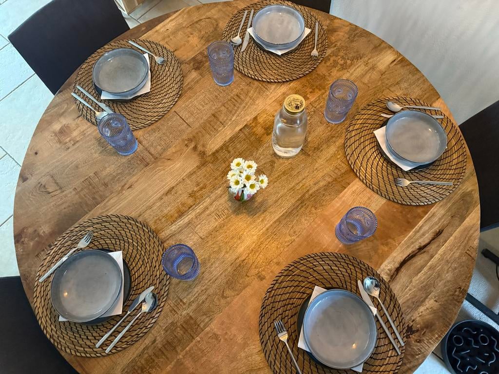Ronde eettafel van mangohout, doorsnee 140cm., Huis en Inrichting, Tafels | Eettafels, Ophalen, Rond, Nieuw, Vijf personen of meer
