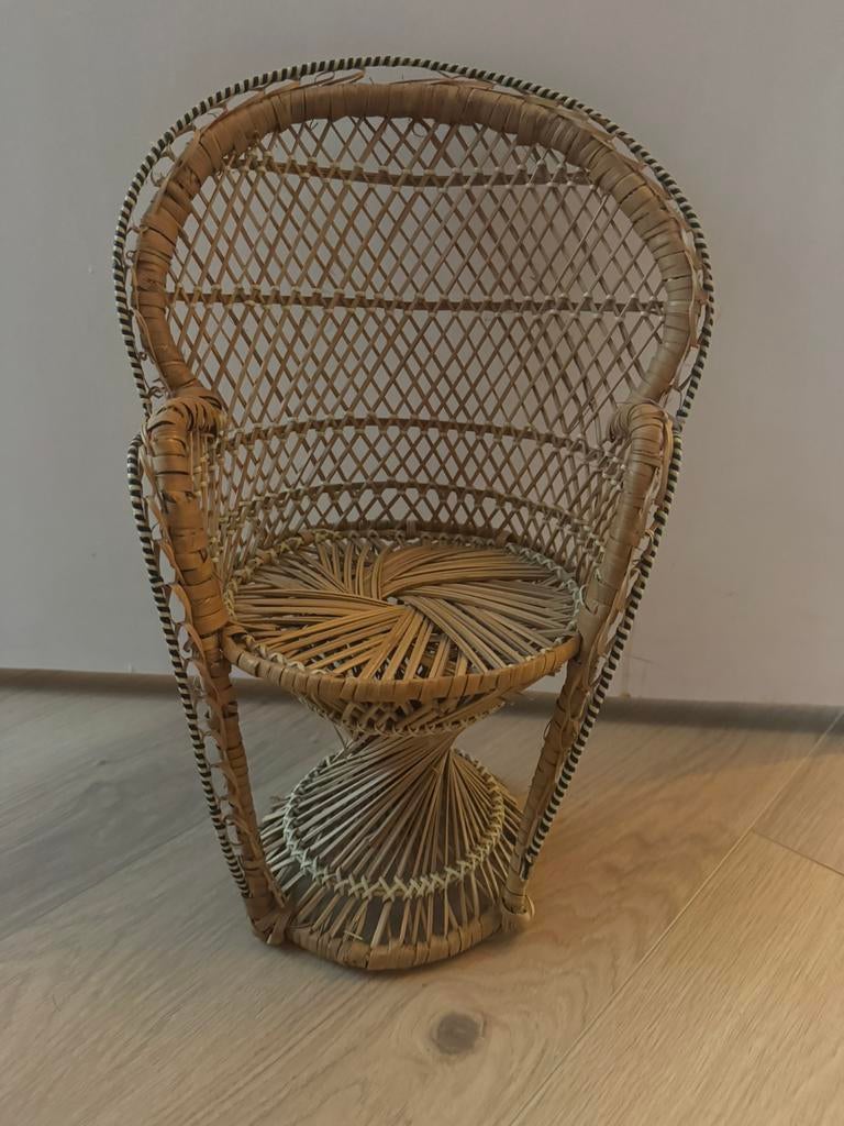Poppen stoeltje, Ophalen of Verzenden, Zo goed als nieuw