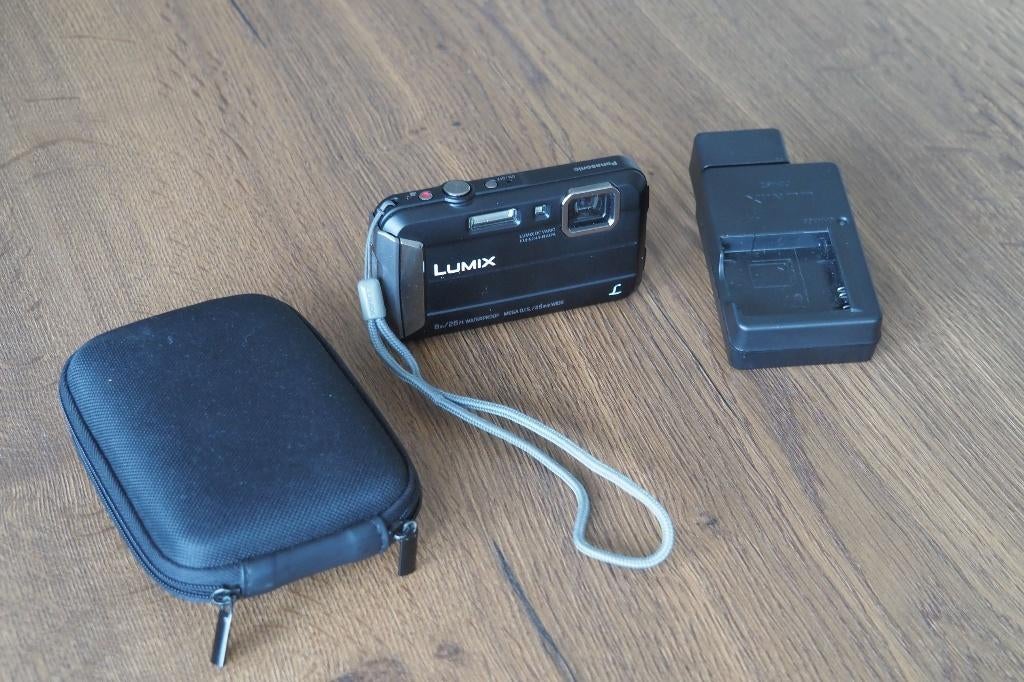 Panasonic Lumix FT-30 Onderwater Compact Camera, Ophalen of Verzenden, Zo goed als nieuw, Camera