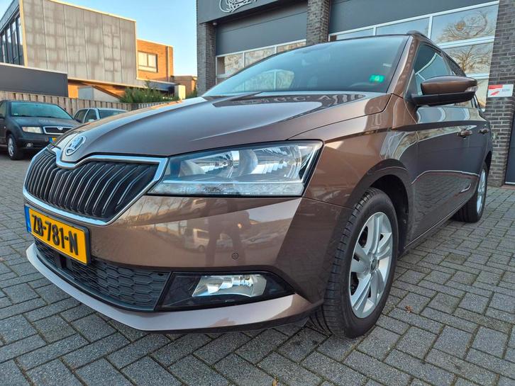 Skoda Fabia Combi 1.0 TSI Style navigatie, Auto's, Skoda, Bedrijf, Te koop, Fabia, ABS, Airbags, Airconditioning, Bluetooth, Boordcomputer