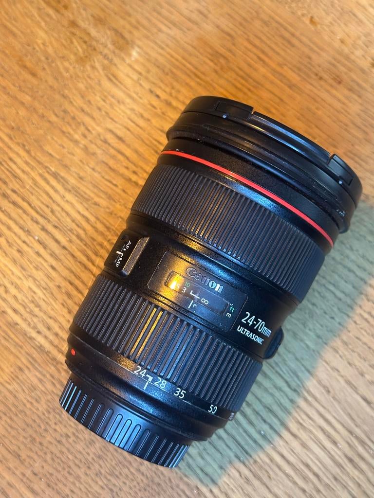 Canon EF 24-70mm f/2.8L II USM Ultrasonic Zoomlens, Ophalen of Verzenden, Zo goed als nieuw, Standaardlens, Zoom