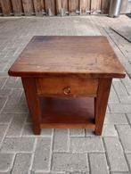 Eiken tafeltje, Huis en Inrichting, Tafels | Bijzettafels, Ophalen of Verzenden, Rechthoekig, Minder dan 55 cm, 45 tot 60 cm