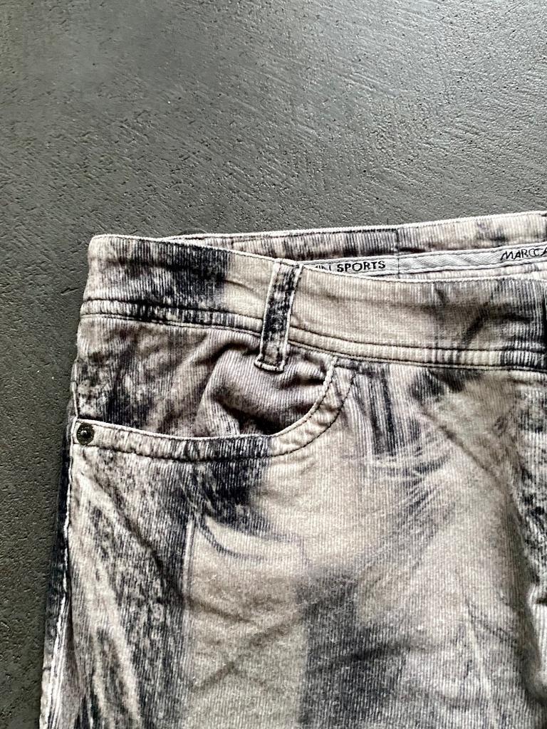 J34 Marc Cain maat 44=L broek corduroy fijne-rib Marccain, Beige, Maat 42/44 (L), Ophalen of Verzenden, Zo goed als nieuw